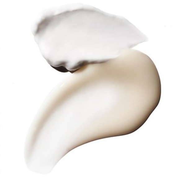 Sunday Riley Flash Fix - Picture 3 of 7